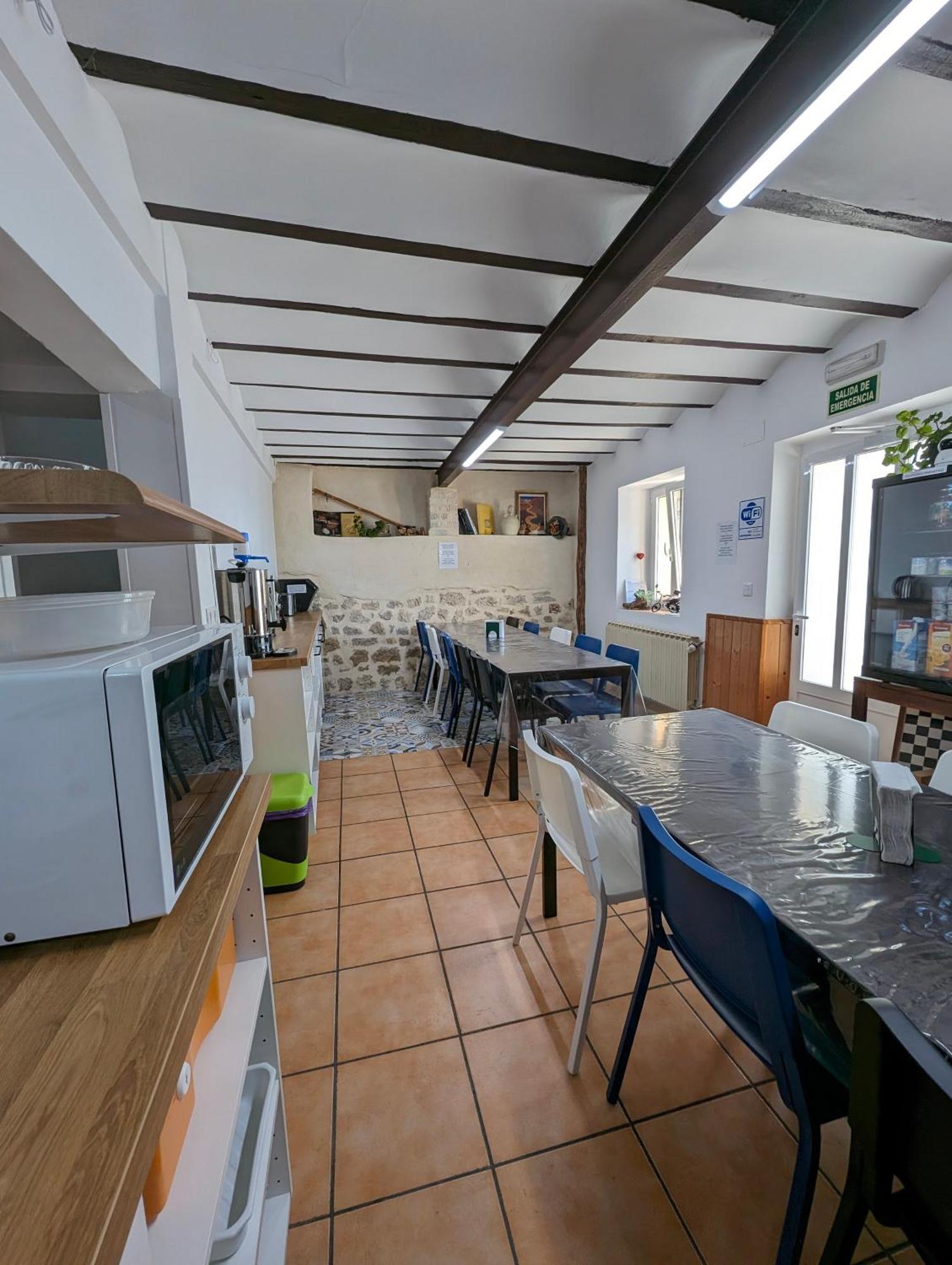 Albergue El Alfar/Pilgrim Hostel Hornillos del Camino Eksteriør bilde