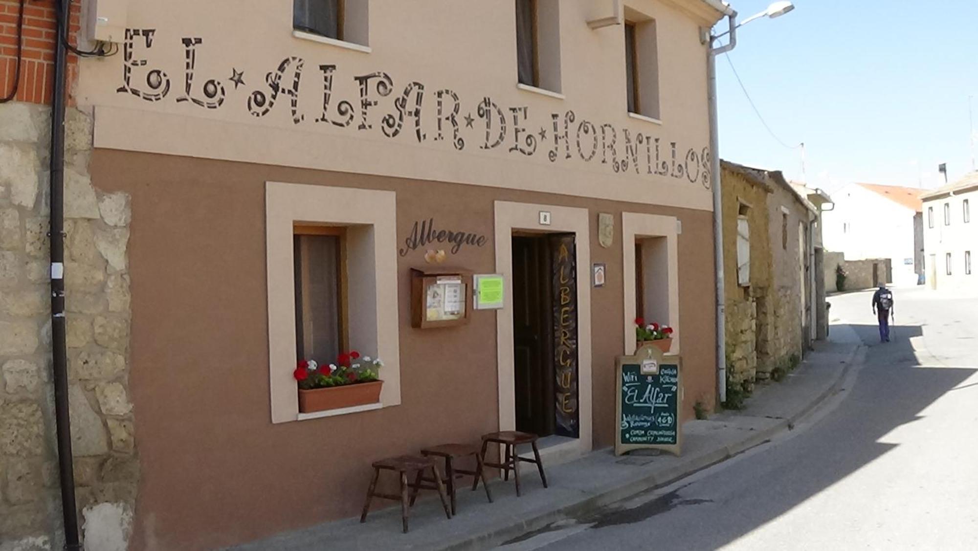 Albergue El Alfar/Pilgrim Hostel Hornillos del Camino Eksteriør bilde
